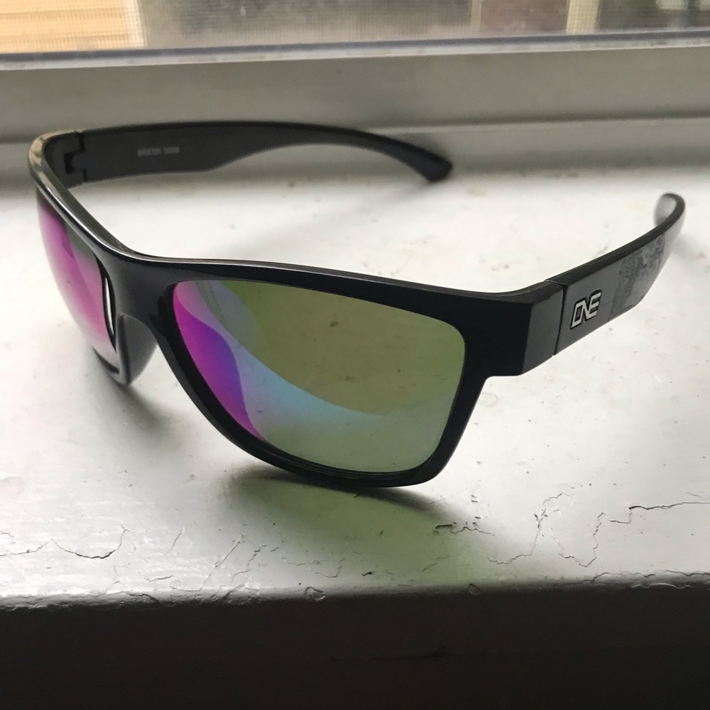 Optic Nerve ONE Spektor 16050 Sunglasses With Polarized Lens